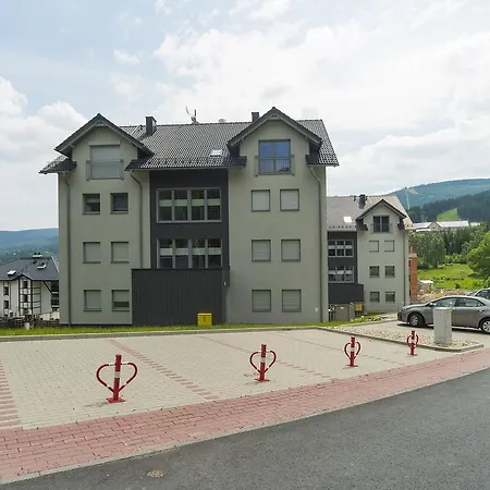 Sun Seasons 24 - Gondola Hotel